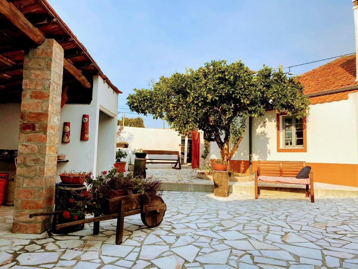 Moita Cottage Exterior photo